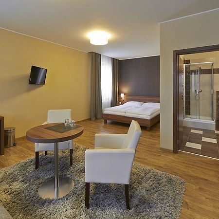 Penzion Club Skalica Zewnętrze zdjęcie