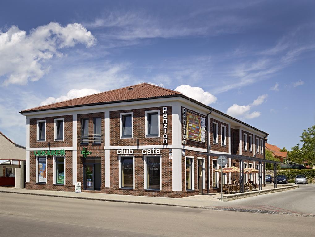 Penzion Club Skalica Zewnętrze zdjęcie